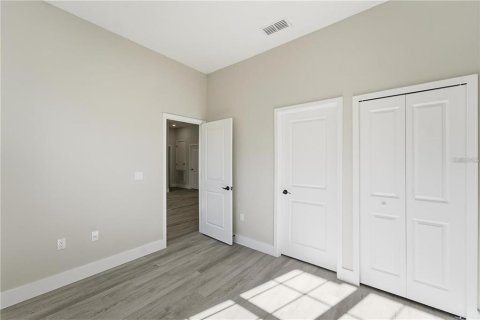 House in Ocala, Florida 4 bedrooms, 167.41 sq.m. № 2233084 - photo 21