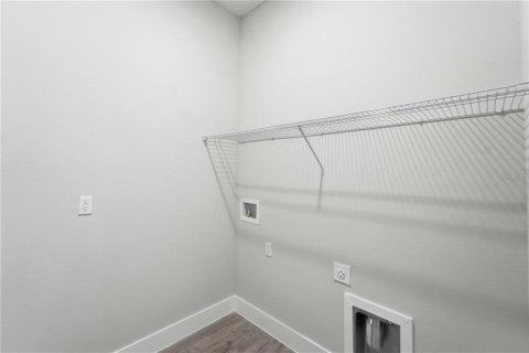 House in Ocala, Florida 4 bedrooms, 167.41 sq.m. № 2233084 - photo 24