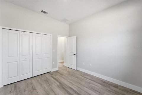 House in Ocala, Florida 4 bedrooms, 167.41 sq.m. № 2233084 - photo 19