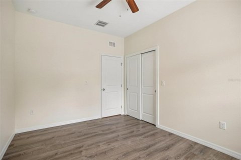 Commercial property in Port Charlotte, Florida 214.42 sq.m. № 2098347 - photo 13