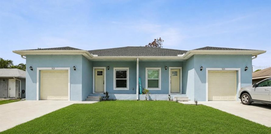 Commercial property in Port Charlotte, Florida 214.42 sq.m. № 2098347