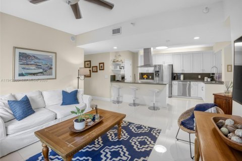 Copropriété à vendre à Doral, Floride: 3 chambres, 181.16 m2 № 2000990 - photo 13