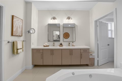 Copropriété à vendre à Doral, Floride: 3 chambres, 181.16 m2 № 2000990 - photo 21