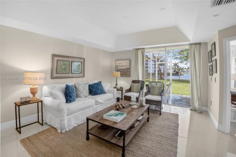 Copropriété à vendre à Doral, Floride: 3 chambres, 181.16 m2 № 2000990 - photo 14