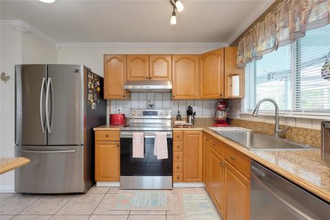 Villa ou maison à vendre à North Port, Floride: 2 chambres, 124.86 m2 № 2348327 - photo 23