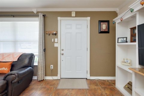 Villa ou maison à vendre à North Port, Floride: 2 chambres, 124.86 m2 № 2348327 - photo 6