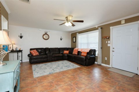 Villa ou maison à vendre à North Port, Floride: 2 chambres, 124.86 m2 № 2348327 - photo 10