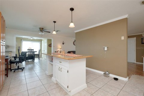 Villa ou maison à vendre à North Port, Floride: 2 chambres, 124.86 m2 № 2348327 - photo 22