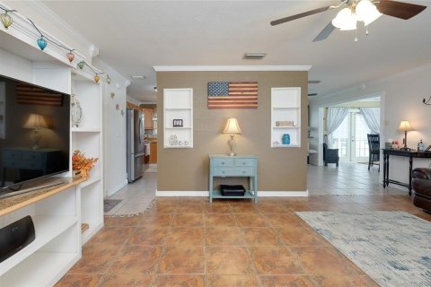 Villa ou maison à vendre à North Port, Floride: 2 chambres, 124.86 m2 № 2348327 - photo 7
