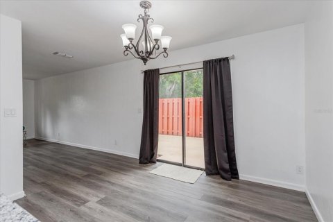 Adosado en venta en Ocala, Florida, 2 dormitorios, 115.48 m2 № 2102256 - foto 10