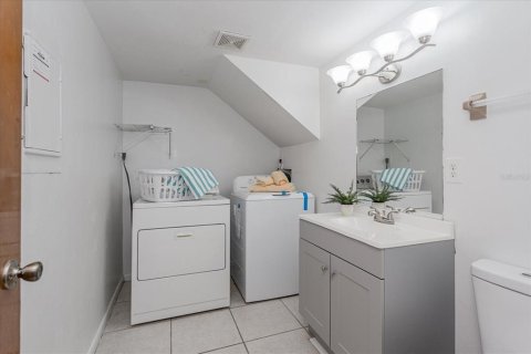 Adosado en venta en Ocala, Florida, 2 dormitorios, 115.48 m2 № 2102256 - foto 7