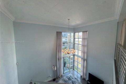 Copropriété à vendre à Miami Beach, Floride: 2 chambres, 100.89 m2 № 1996856 - photo 18