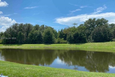 Villa ou maison à vendre à Kissimmee, Floride: 4 chambres, 207.17 m2 № 1990511 - photo 3