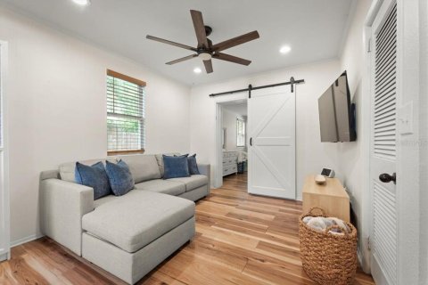 House in Jacksonville, Florida 3 bedrooms, 92.9 sq.m. № 1816705 - photo 10