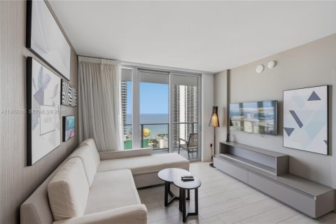 Condominio en venta en Hollywood, Florida, 2 dormitorios, 96.99 m2 № 2090366 - foto 6