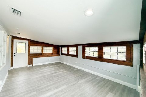 Casa en venta en New Port Richey, Florida, 3 dormitorios, 124.3 m2 № 1857833 - foto 10