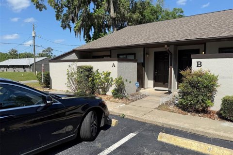 Condo in Ocala, Florida, 2 bedrooms  № 1626222 - photo 1