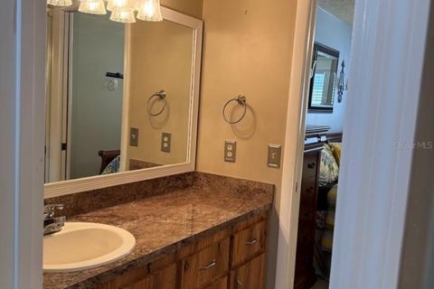 Condo in Ocala, Florida, 2 bedrooms  № 1626222 - photo 8