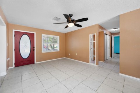 Villa ou maison à vendre à Largo, Floride: 2 chambres, 116.78 m2 № 2151529 - photo 10
