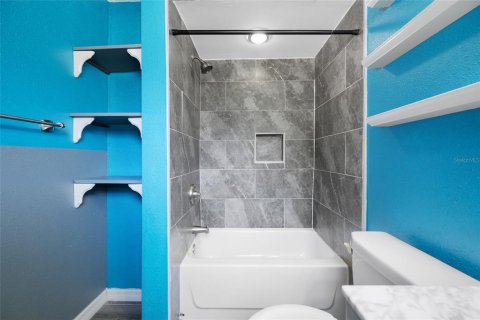 Villa ou maison à vendre à Largo, Floride: 2 chambres, 116.78 m2 № 2151529 - photo 29