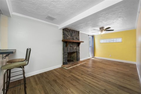Villa ou maison à vendre à Largo, Floride: 2 chambres, 116.78 m2 № 2151529 - photo 17