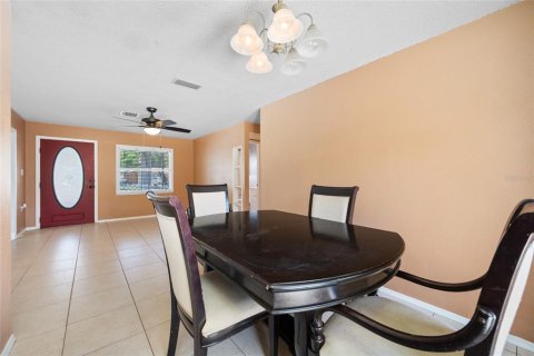 Villa ou maison à vendre à Largo, Floride: 2 chambres, 116.78 m2 № 2151529 - photo 6