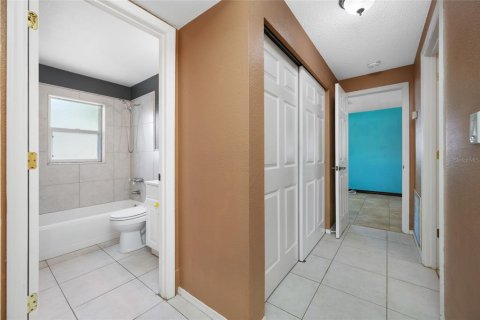 Villa ou maison à vendre à Largo, Floride: 2 chambres, 116.78 m2 № 2151529 - photo 20