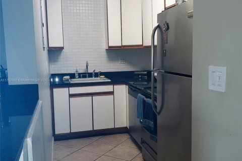 Condo in Fort Lauderdale, Florida, 1 bedroom  № 1868051 - photo 5