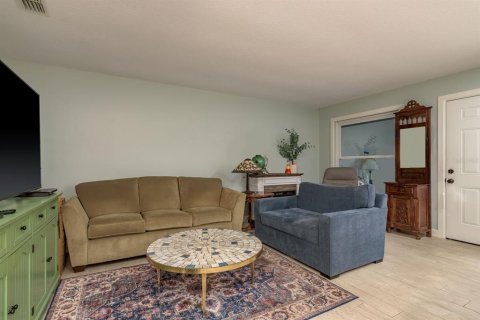 Villa ou maison à vendre à Palm Harbor, Floride: 2 chambres, 106.65 m2 № 2139032 - photo 9