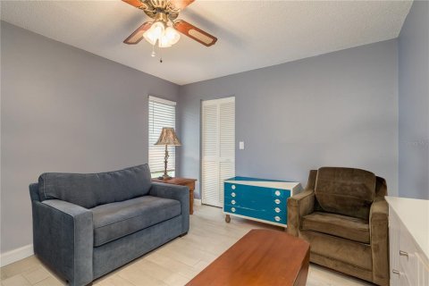 Villa ou maison à vendre à Palm Harbor, Floride: 2 chambres, 106.65 m2 № 2139032 - photo 16