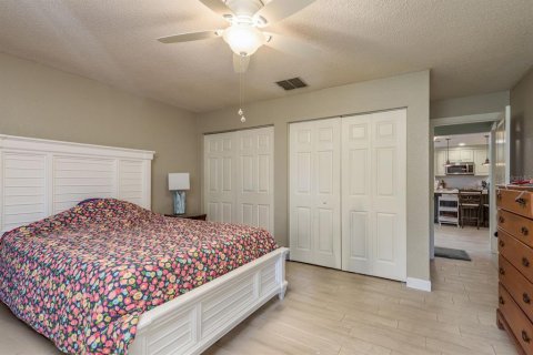 Villa ou maison à vendre à Palm Harbor, Floride: 2 chambres, 106.65 m2 № 2139032 - photo 13