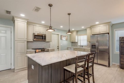 Villa ou maison à vendre à Palm Harbor, Floride: 2 chambres, 106.65 m2 № 2139032 - photo 4