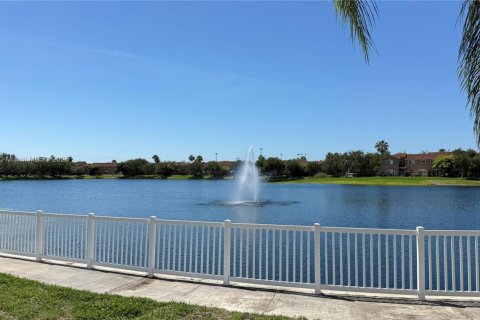 Condo in Cutler Bay, Florida, 2 bedrooms  № 1742275 - photo 20