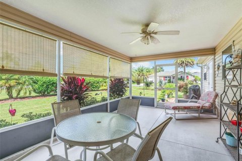 House in The Villages, Florida 2 bedrooms, 106.09 sq.m. № 2237719 - photo 4
