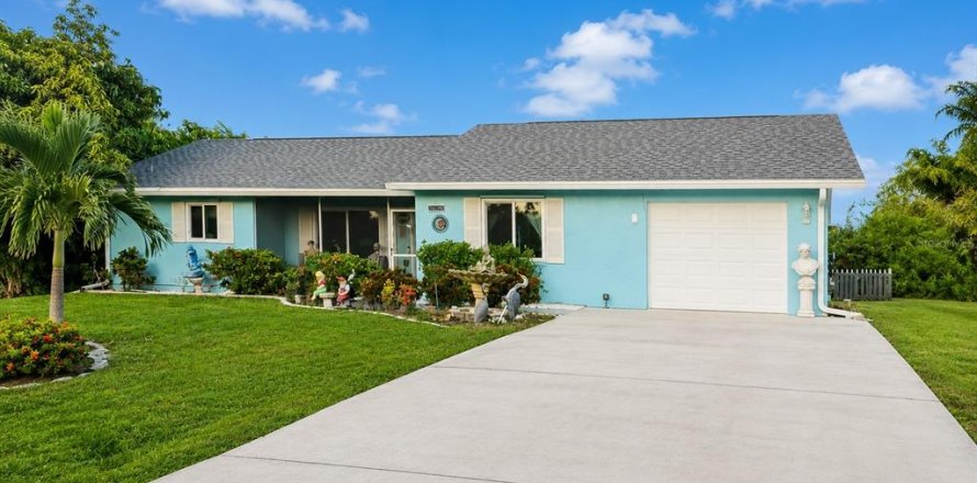Villa ou maison à Port Charlotte, Floride 2 chambres, 117.99 m2 № 2215409