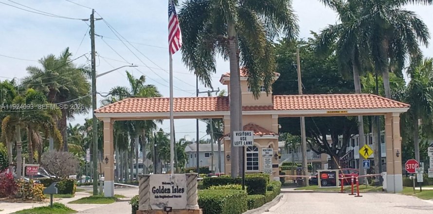 Condominio en Hallandale Beach, Florida, 1 dormitorio  № 1982382