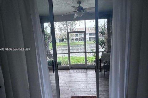 Touwnhouse à louer à Hypoluxo, Floride: 2 chambres № 2026919 - photo 25