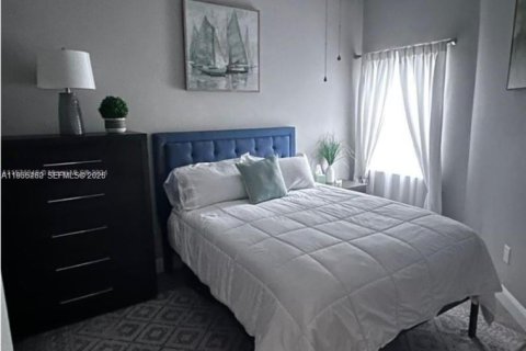 Touwnhouse à louer à Hypoluxo, Floride: 2 chambres № 2026919 - photo 20