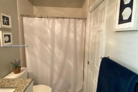 Touwnhouse à louer à Hypoluxo, Floride: 2 chambres № 2026919 - photo 29