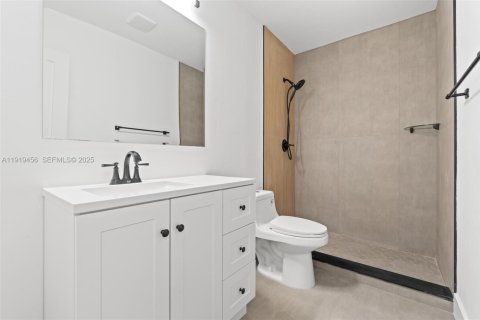 Condo in Miami, Florida, 2 bedrooms № 1982031 - photo 24