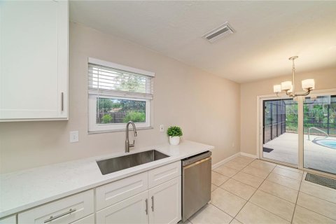 Casa en venta en Bradenton, Florida, 3 dormitorios, 147.16 m2 № 2381039 - foto 16