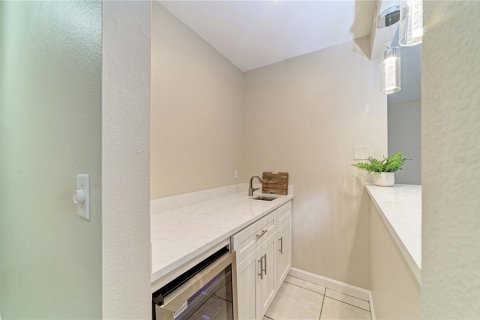 Casa en venta en Bradenton, Florida, 3 dormitorios, 147.16 m2 № 2381039 - foto 9