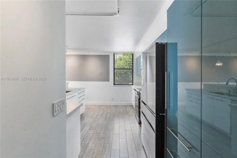 Copropriété à vendre à Oakland Park, Floride: 2 chambres, 120.77 m2 № 2154806 - photo 12