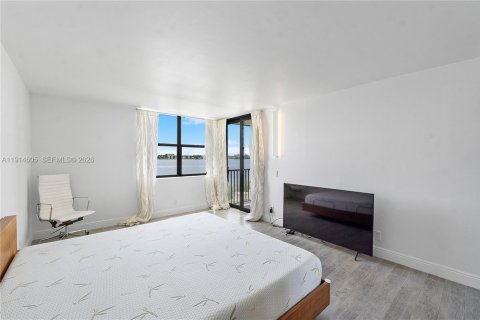 Copropriété à vendre à Oakland Park, Floride: 2 chambres, 120.77 m2 № 2154806 - photo 27