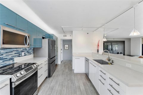 Copropriété à vendre à Oakland Park, Floride: 2 chambres, 120.77 m2 № 2154806 - photo 3
