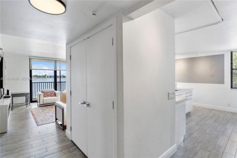 Copropriété à vendre à Oakland Park, Floride: 2 chambres, 120.77 m2 № 2154806 - photo 15