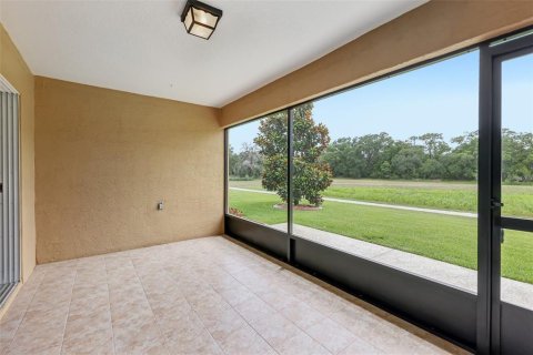 Villa ou maison à vendre à Leesburg, Floride: 3 chambres, 159.7 m2 № 2110359 - photo 10