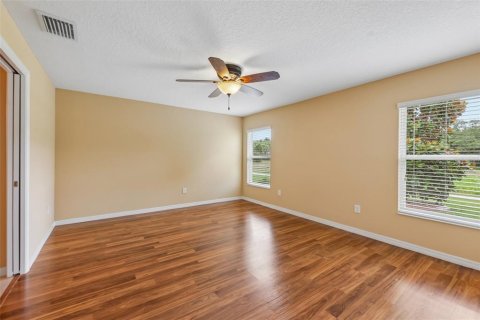 Villa ou maison à vendre à Leesburg, Floride: 3 chambres, 159.7 m2 № 2110359 - photo 19