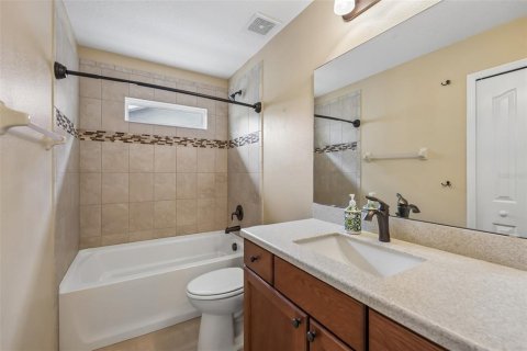 Villa ou maison à vendre à Leesburg, Floride: 3 chambres, 159.7 m2 № 2110359 - photo 24