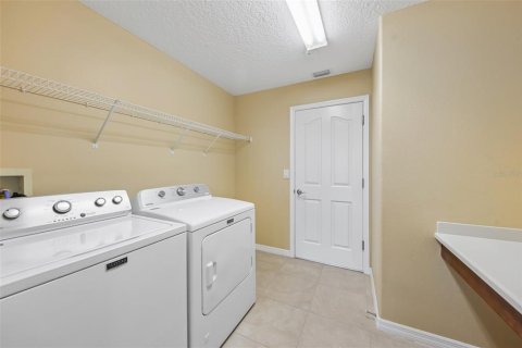 Villa ou maison à vendre à Leesburg, Floride: 3 chambres, 159.7 m2 № 2110359 - photo 27